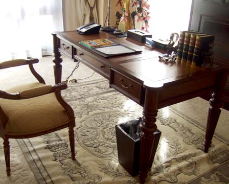 酒店客房家具---办公桌椅