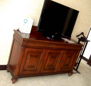 酒店客房家具---简约床头柜