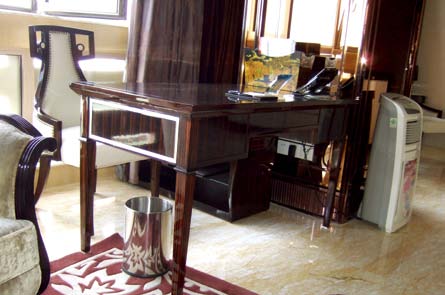 酒店客房家具---实木定制桌椅