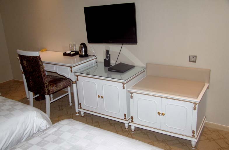 酒店客房家具---个性化电视柜设计