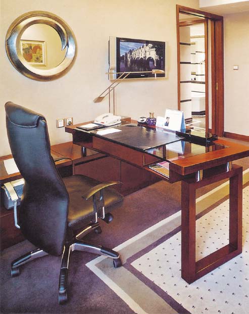 酒店客房家具---办公桌椅